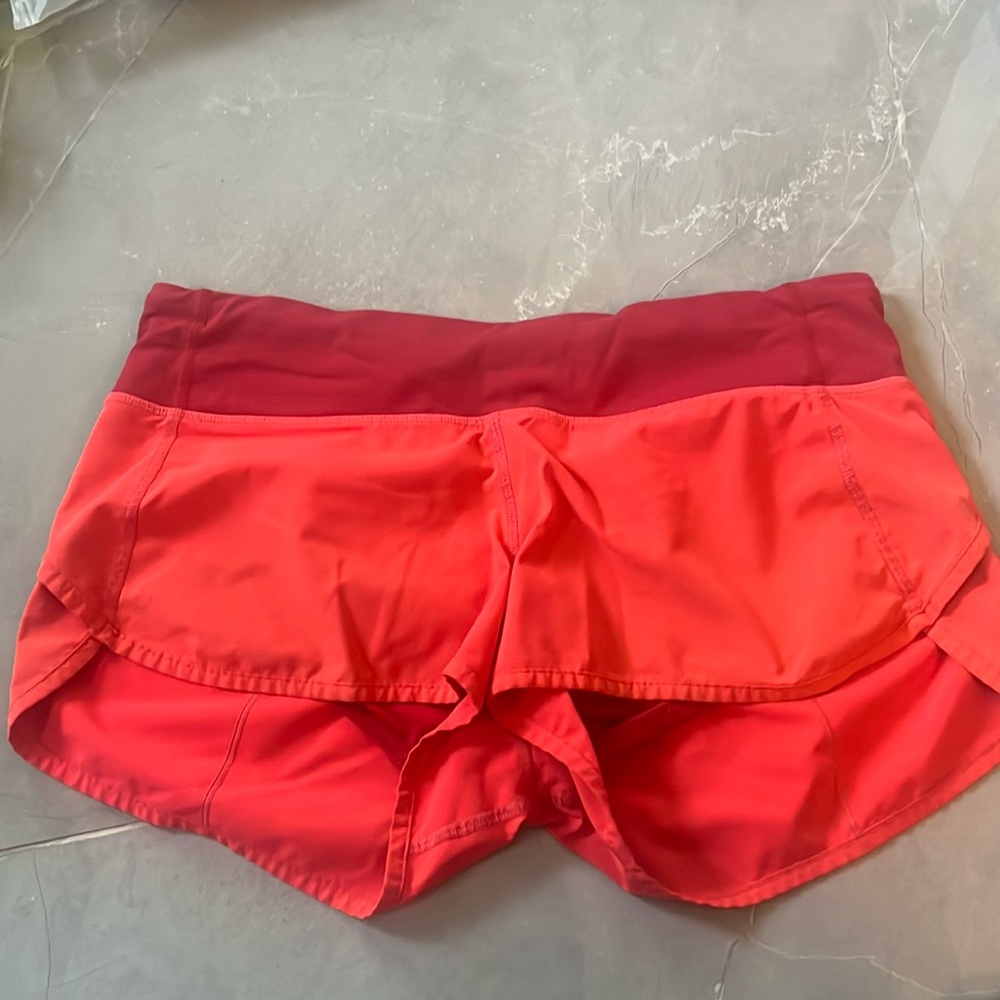 Lululemon speed shorts- size 6